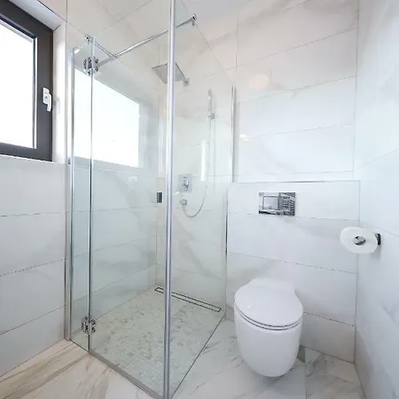 Luxury Iadera 아파트